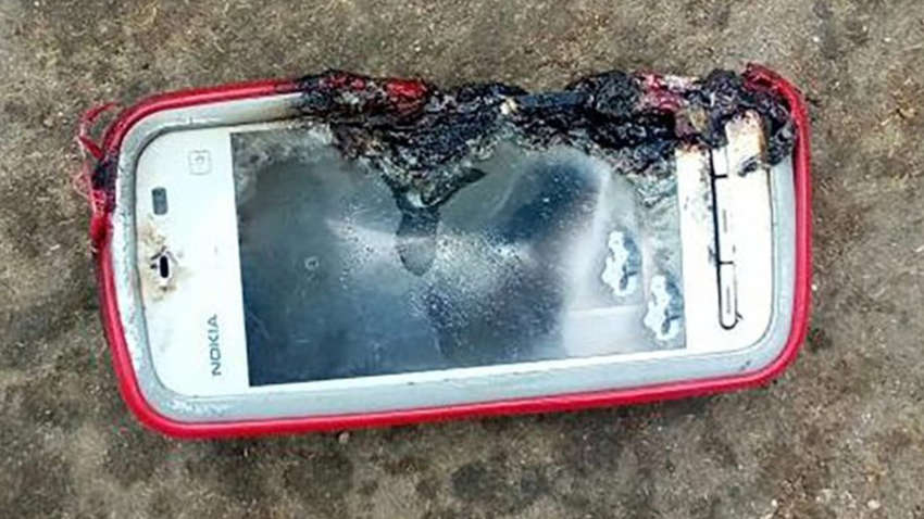 Взрыв смартфона убил школьницу-подростка в Казахстане