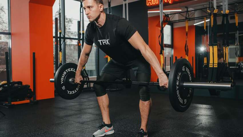 Сколько калорий вы действительно сжигаете во время силовых упражнений: эксперт раскрыл реальные данные  Сколько калорий вы действительно сжигаете во время силовых упражнений: эксперт раскрыл реальные данные