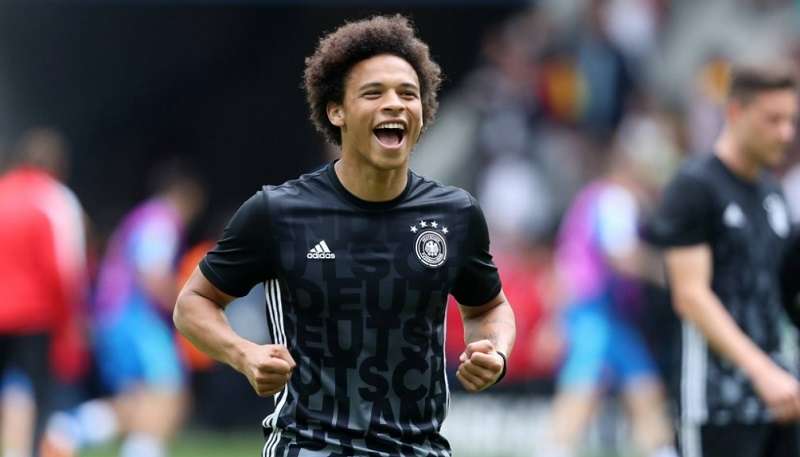 Главный тренер "Баварии": Мы будем делать все, чтобы подписать Сане