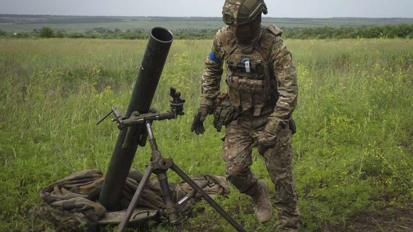 Война в Украине: почему причина медленного продвижения ВСУ не только в укреплениях россиян