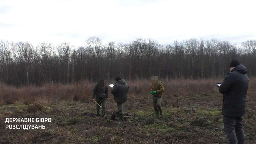ДБР висунуло підозри трьом посадовцям з Хмельницького ДБР висунуло підозри трьом посадовцям з Хмельницького