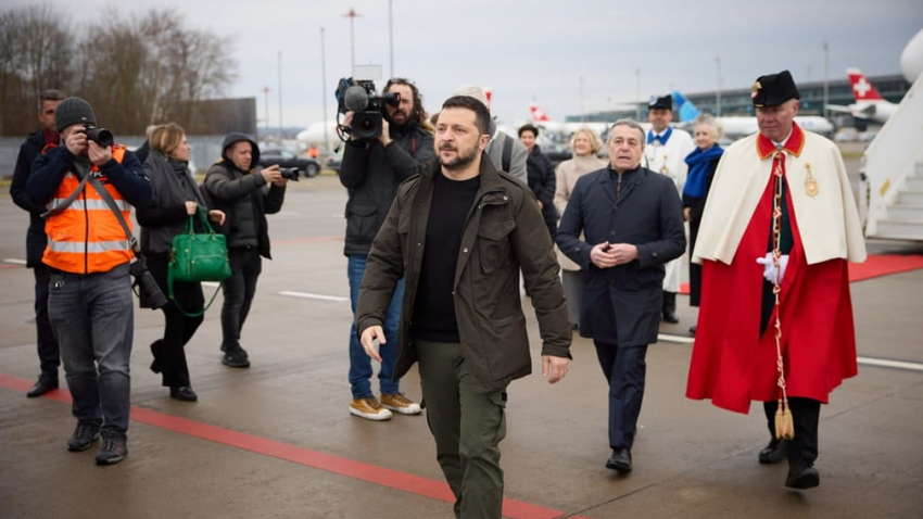 В Швейцарии китайская делегация отказалась от встречи с Зеленским: СМИ узнали причины В Швейцарии китайская делегация отказалась от встречи с Зеленским: СМИ узнали причины