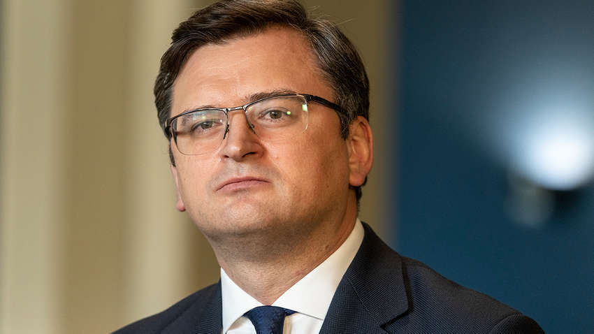 "Країна вбивць і брехунів": Кулеба жорстко прокоментував реакцію росіян та дипломатів РФ на удар по Кременчуку