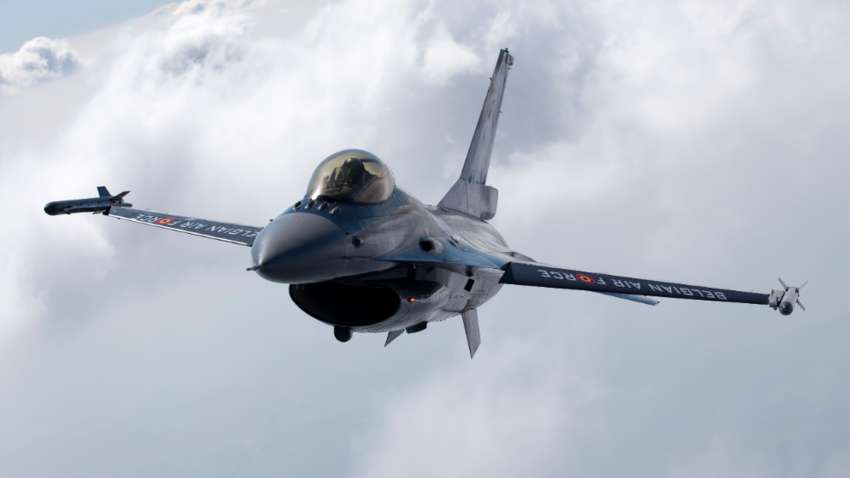 В США объяснили, почему не дают Украине больше истребителей F-16