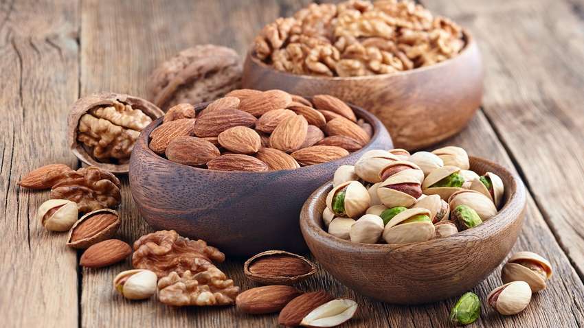 Какие орехи помогут быстрее сбросить лишний вес