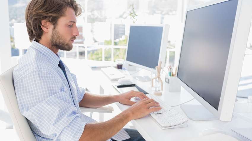 Мінцифра і Facebook запускають онлайн-навчання для малих і середніх підприємств