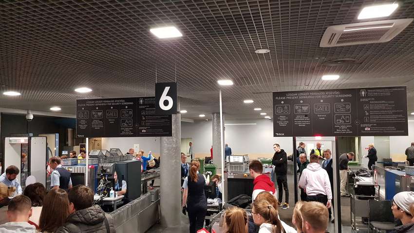 В аэропорту Риги застряли украинцы 