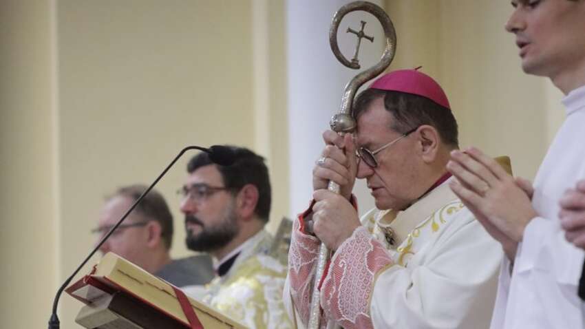 Российская католическая Церковь под ударом Кремля: отказ архиепископа ввязываться в политику повлек за собой информационную атаку