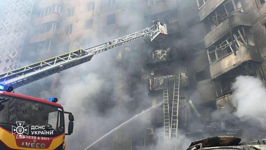 РФ выпустила по Украине более полутысячи ракет и дронов: в ВСУ назвали количество сбитых целей 