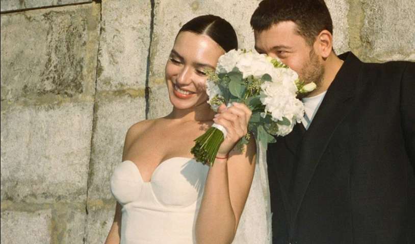 Колишня учасниця гурту SEREBRO Ольга Серябкіна таємно вийшла заміж Колишня учасниця гурту SEREBRO Ольга Серябкіна таємно вийшла заміж