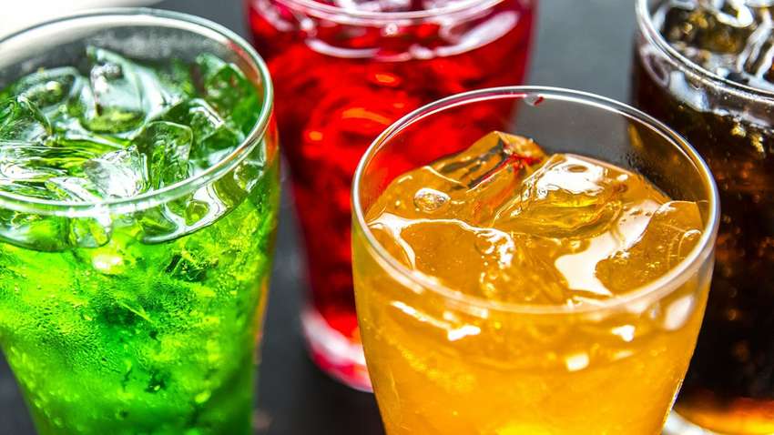 Що буде, якщо щодня пити газовану воду: найнебезпечніші побічні ефекти Що буде, якщо щодня пити газовану воду: найнебезпечніші побічні ефекти