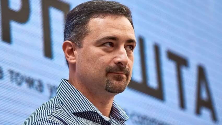 Жена Смелянского "засветилась" в брендовых очках: стоят, как зарплата работника "Укрпочты"