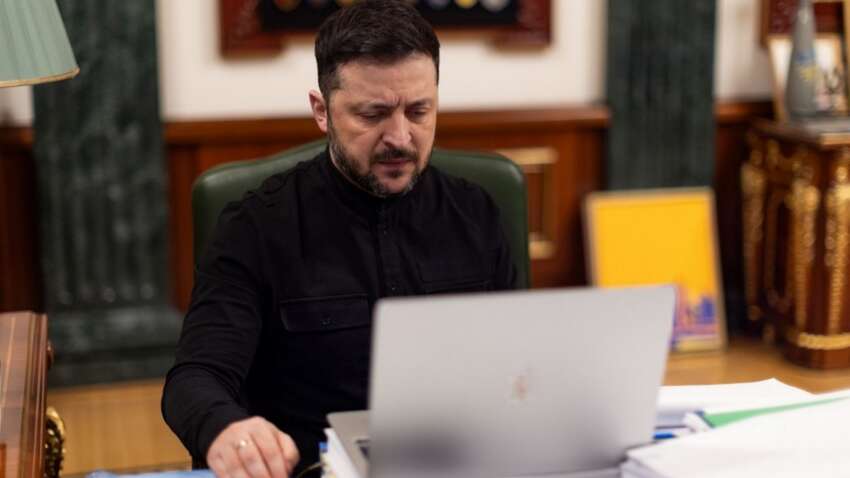 Зеленский заявил об «очень продуктивной работе» с командой Трампа 