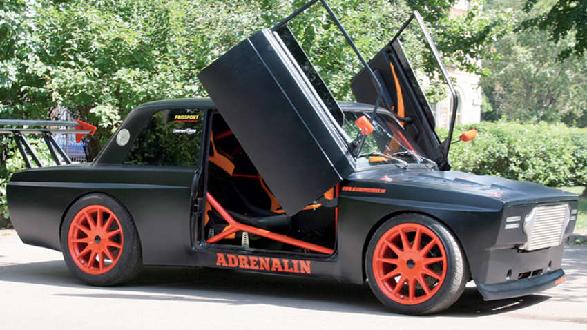 Стиль и безопасность: современные аксессуары для авто