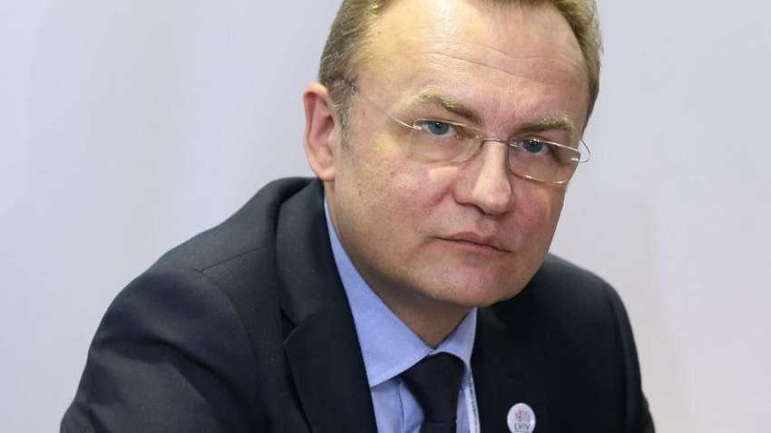 После поражения на выборах Садовый уходит с поста лидера партии "Самопомич"