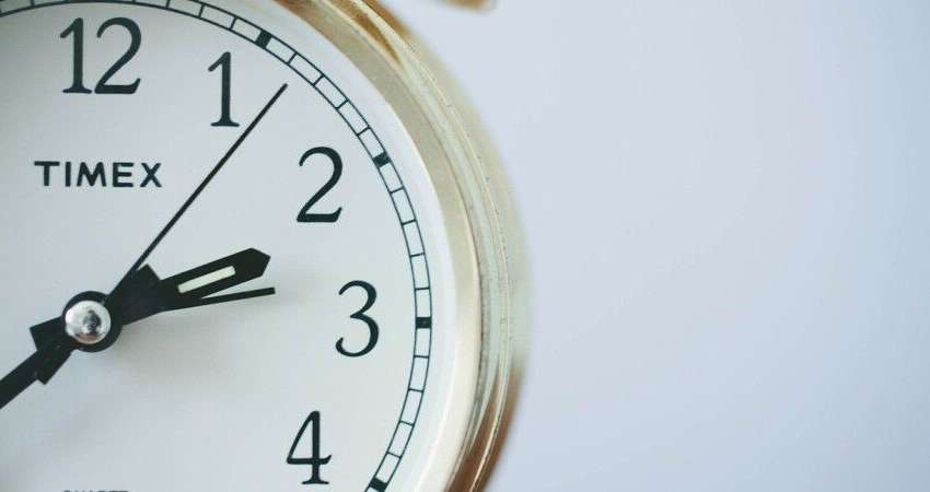 Парламент може скасувати сезонне переведення годинників