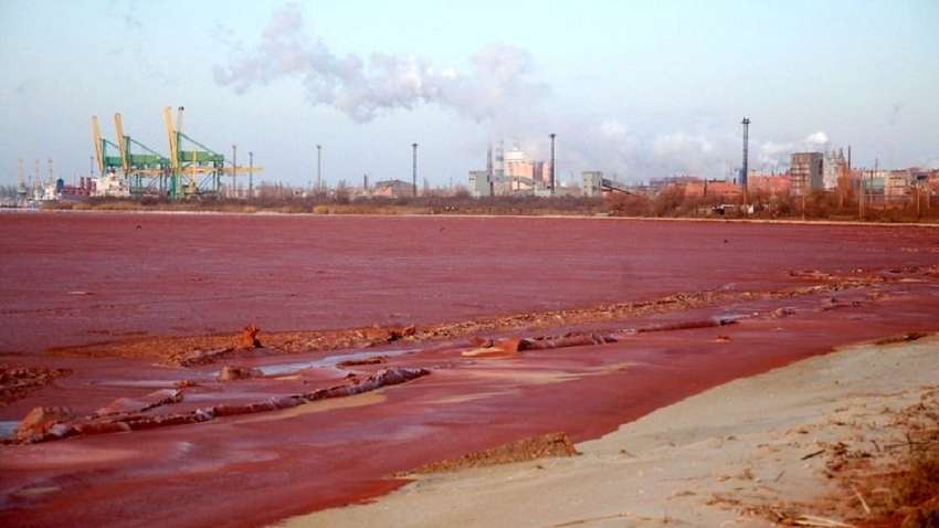 Суд против НГЗ: адвокат считает, что у пострадавших от токсичных отходов есть все шансы на победу