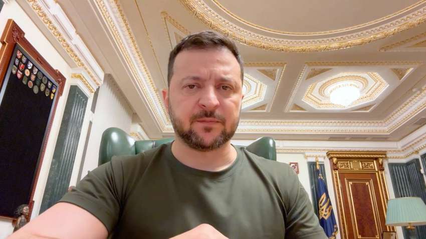 Зеленский намекнул, что Украина стала заложницей внутренней политической борьбы поляков