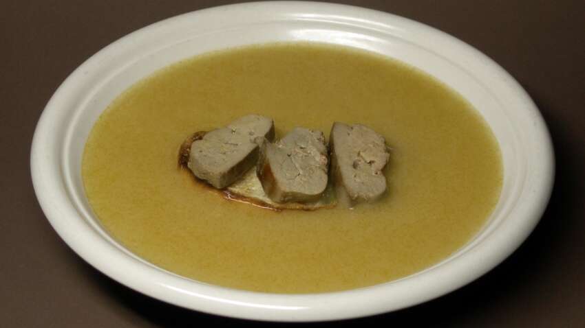 Суп із хрущів: який смак має древній європейський делікатес з комах Суп із хрущів: який смак має древній європейський делікатес з комах