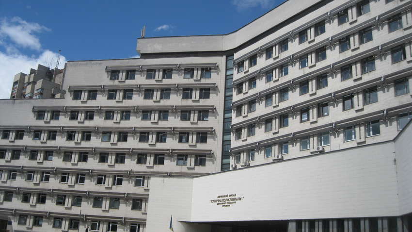 "Феофанію" відкриють для всіх українців: коли туди потраплять звичайні пацієнти