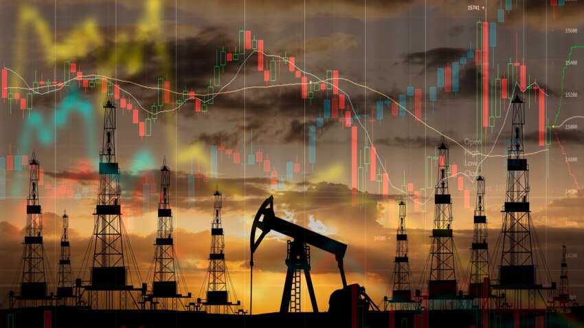 Цінники на нафту та паливо рвонули вгору: яка причина