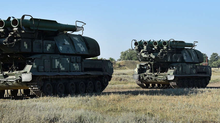 Українські військові знищили ще 15 повітряних цілей окупантів Українські військові знищили ще 15 повітряних цілей окупантів