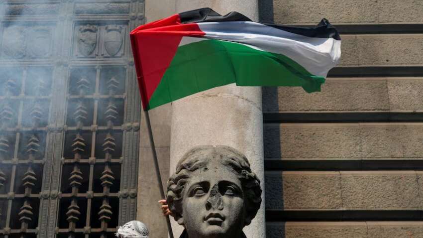 Вся Італія палає протестами: що вимагають мешканці  Вся Італія палає протестами: що вимагають мешканці