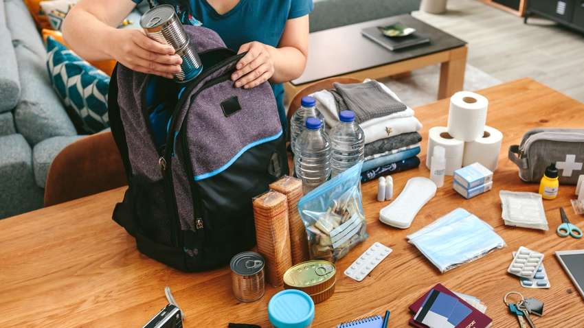 Оставьте дома: какие вещи не стоит брать с собой при эвакуации