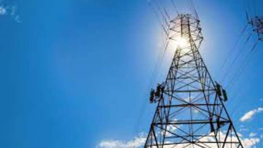 Без света сразу несколько регионов: после атак РФ возникли перебои с электроэнергией Без света сразу несколько регионов: после атак РФ возникли перебои с электроэнергией