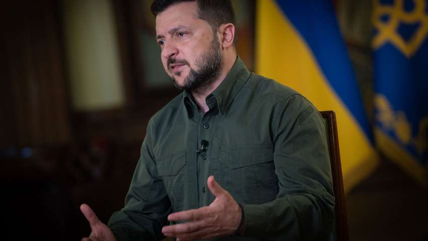 Зеленский сделал заявление о выходе ВСУ из Авдеевки: почему так произошло Зеленский сделал заявление о выходе ВСУ из Авдеевки: почему так произошло