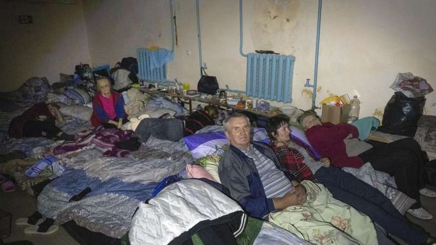 Под завалами почти сотня человек: оккупанты КАБом атаковали школу-интернат в Судже Под завалами почти сотня человек: оккупанты КАБом атаковали школу-интернат в Судже