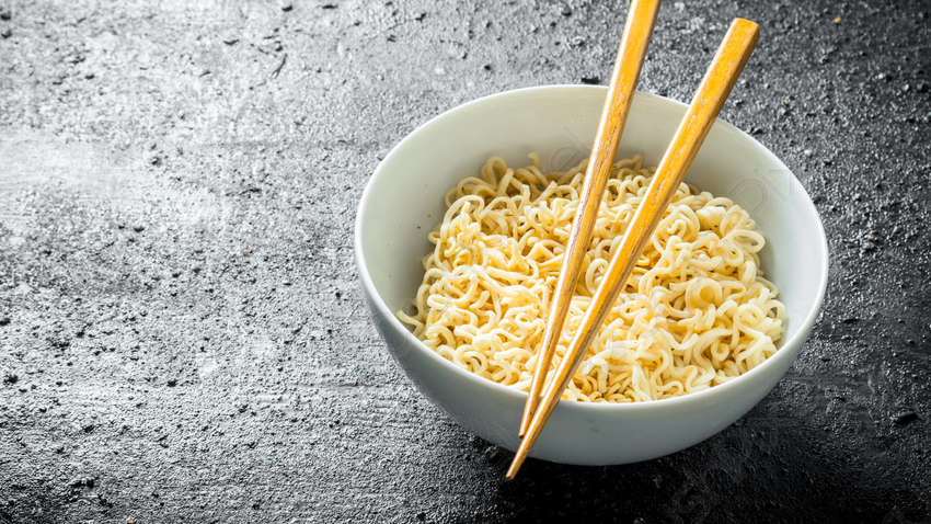 Из чего делают лапшу быстрого приготовления