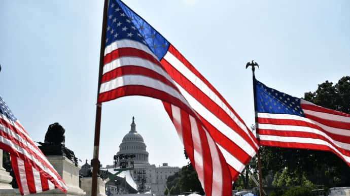 США спасают российских олигархов: что произошло