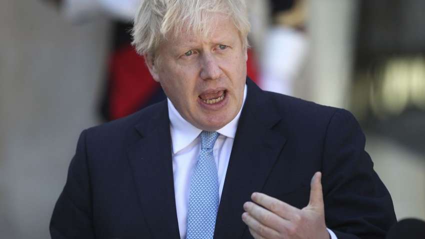 Прем'єра Великобританії підозрюють у зловживанні владою