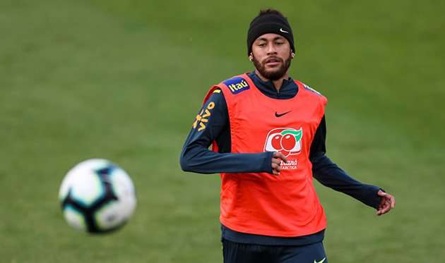 Неймар на пути в "Барселону"