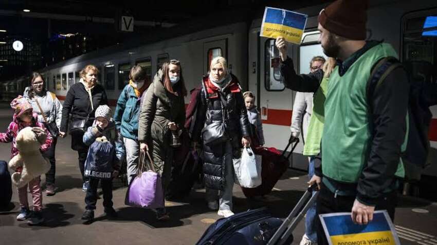 В одной из европейских стран планируют урезать выплаты украинцам: кого коснутся новые правила В одной из европейских стран планируют урезать выплаты украинцам: кого коснутся новые правила