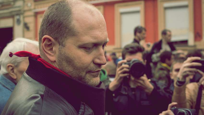 Береза разоблачил ресторан "Велюр" в том, что он продолжает работать, несмотря на общественный резонанс