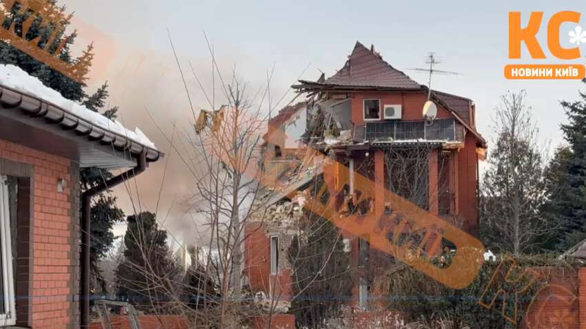 Дом нардепа Разумкова разбит во время атаки РФ на Киевщину (ВИДЕО)