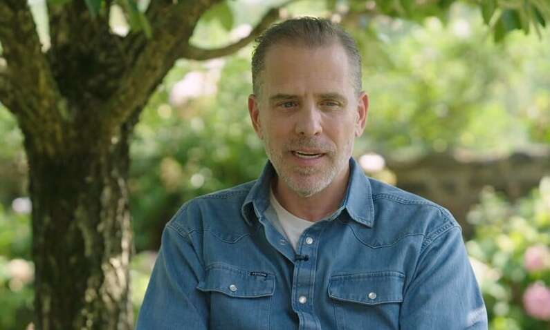 Байден дал жесткий ответ на миллиардный иск Мелании Трамп Байден дал жесткий ответ на миллиардный иск Мелании Трамп