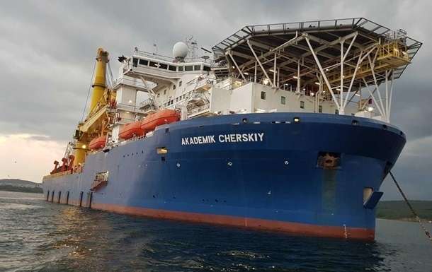 К достройке СП-2 присоединилось второе судно К достройке СП-2 присоединилось второе судно