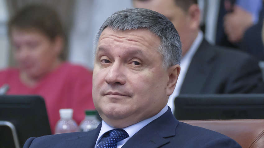 Зеленский не видит альтернативы Авакову, - СМИ