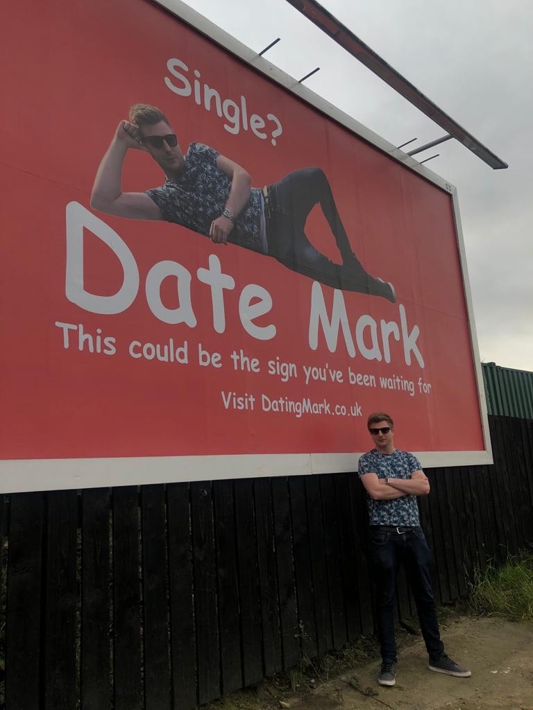 Вот это лайфхак: как британец нашел свою половинку с помощью билборда (ФОТО) - фото 2