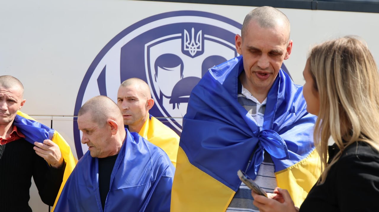 Большой обмен: домой вернулись 103 защитника: из каких направлений фронта - фото 2