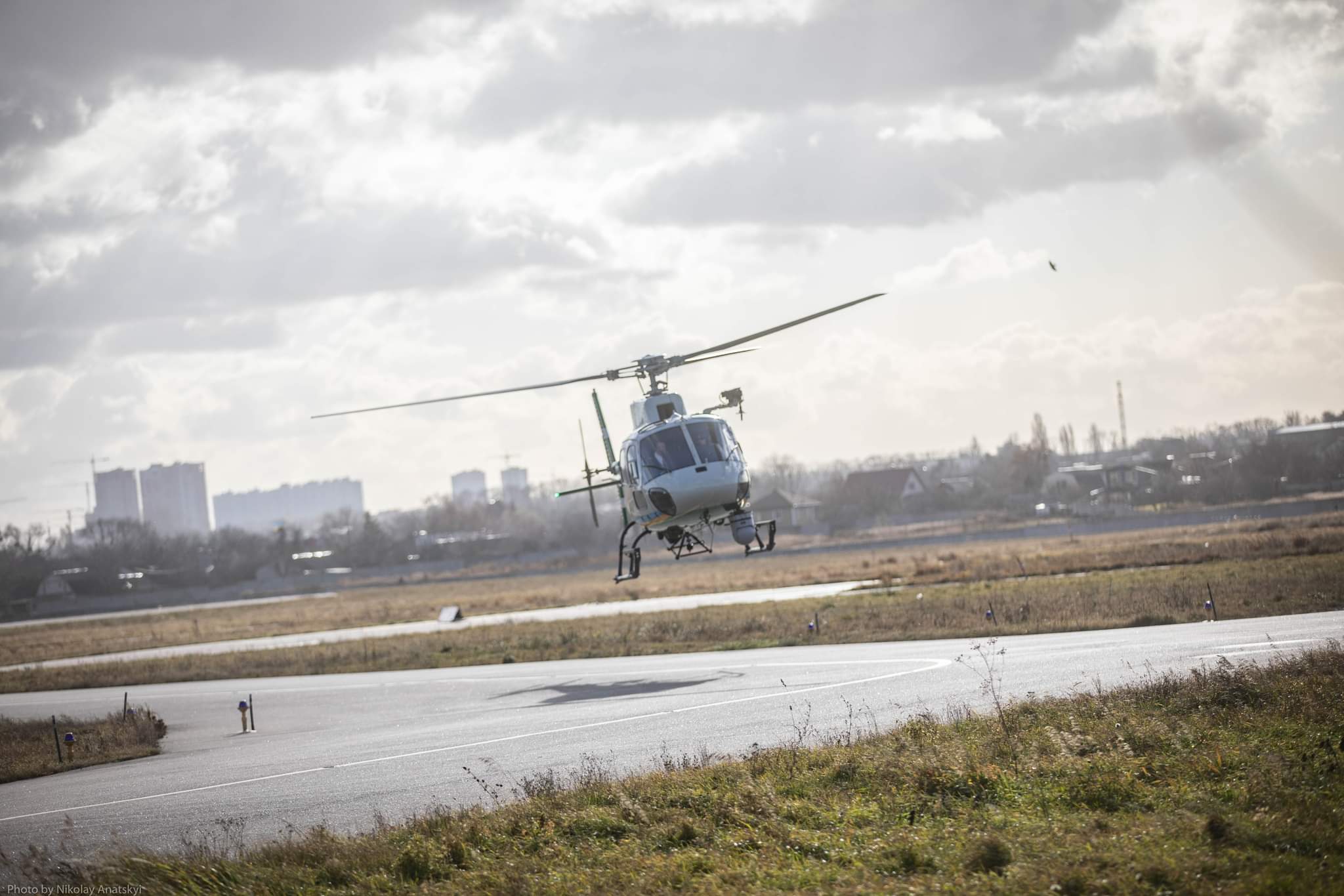 Будут охранять границу с Беларусью: Украина получила два современных вертолета (ФОТО)  - фото 2