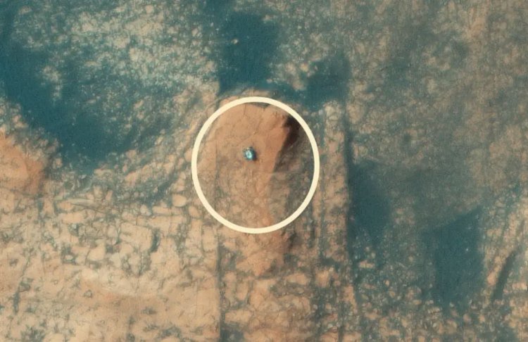 NASA опубликовала фото марсохода на горе, которую он покорял 7 лет - фото 2