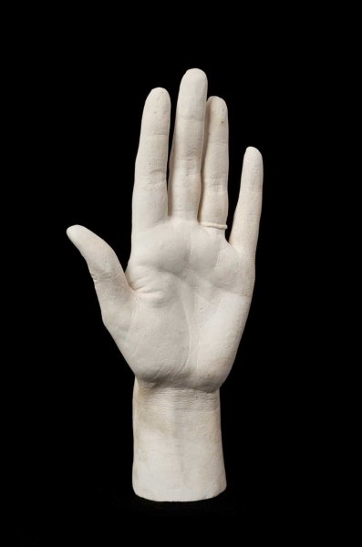 На аукционе продадут уникальный слепок руки принцессы Дианы (ФОТО) - фото 3