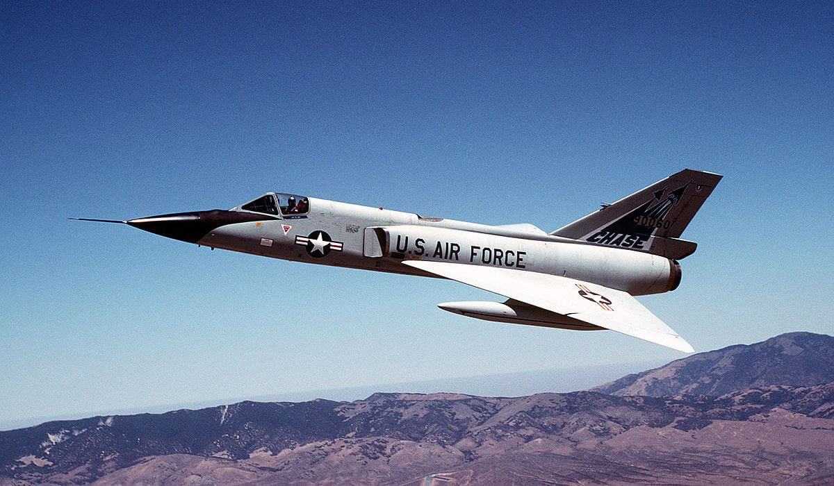 ТОП 5 найшвидших військових літаків в історії - фото 2