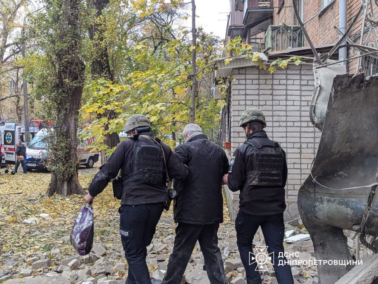 Оккупанты атаковали Днепропетровщину баллистикой: есть попадание в дом (ОБНОВЛЕНО) - фото 8