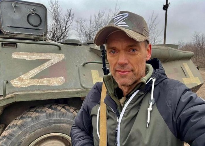 Ще один відомий російський актор взяв до рук зброю та поїхав воювати в Україну (ФОТО) - фото 3
