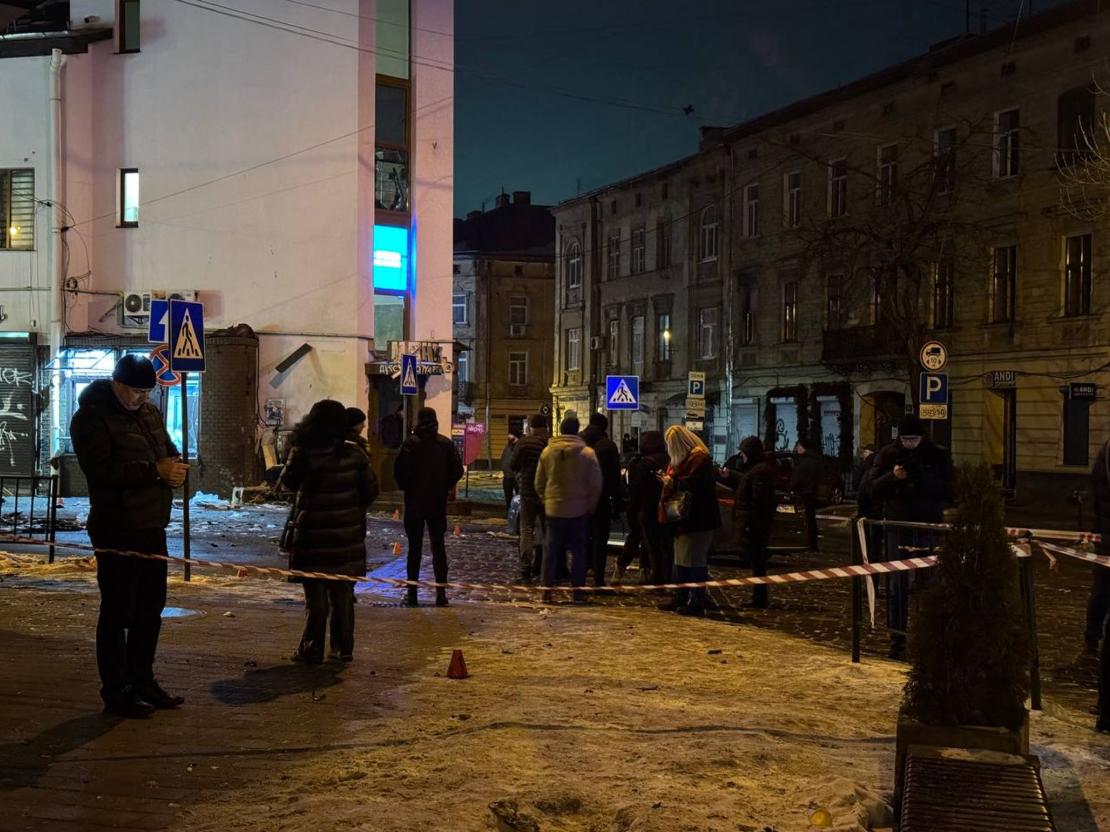 Теракт во Львове: появились новые детали инцидента со взрывами в городе - фото 2